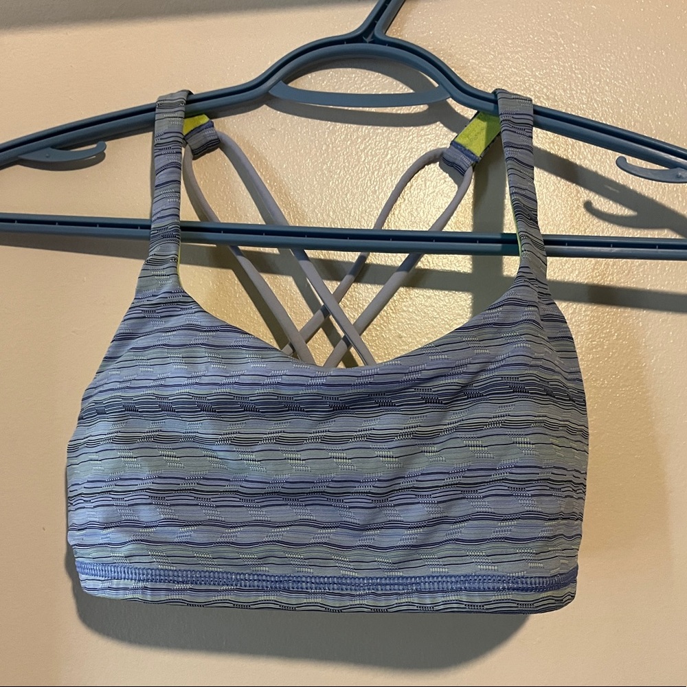LULULEMON FREE TO BE BRA